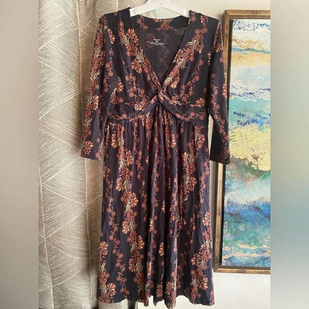 Patagonia Floral Dress Sz M Organic Cotton blend V-Neck Empire Waist 3/4 Sleeve